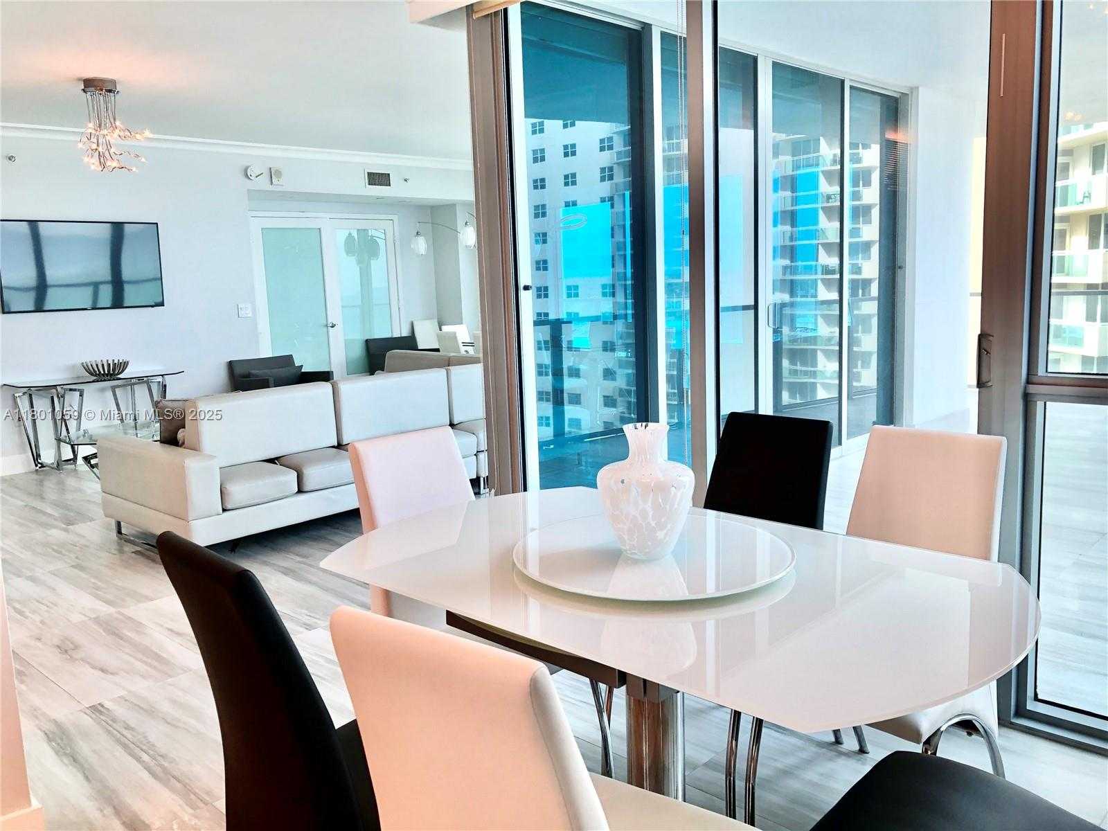 Small Image of 3101 SOUTH OCEAN DR #801, Hollywood Number 15