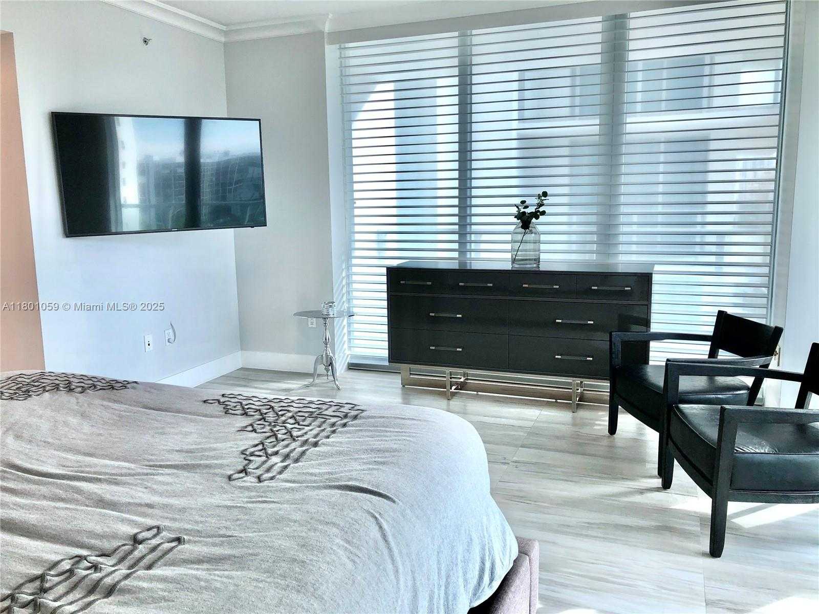 Small Image of 3101 SOUTH OCEAN DR #801, Hollywood Number 22