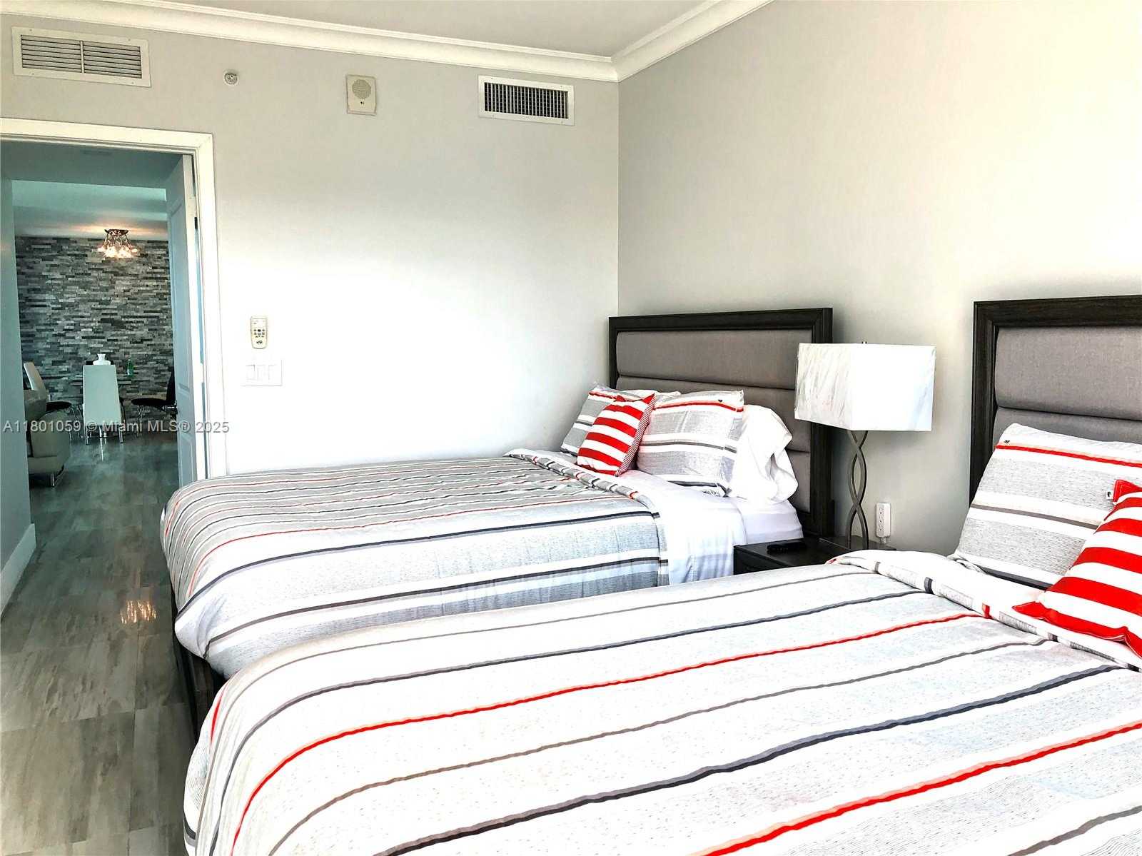 Small Image of 3101 SOUTH OCEAN DR #801, Hollywood Number 27