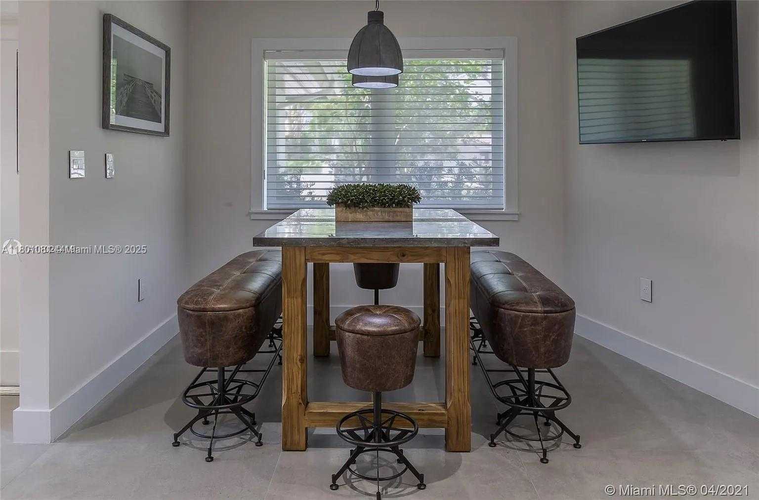 Small Image of 1452 TRILLO AVE, Coral Gables Number 9