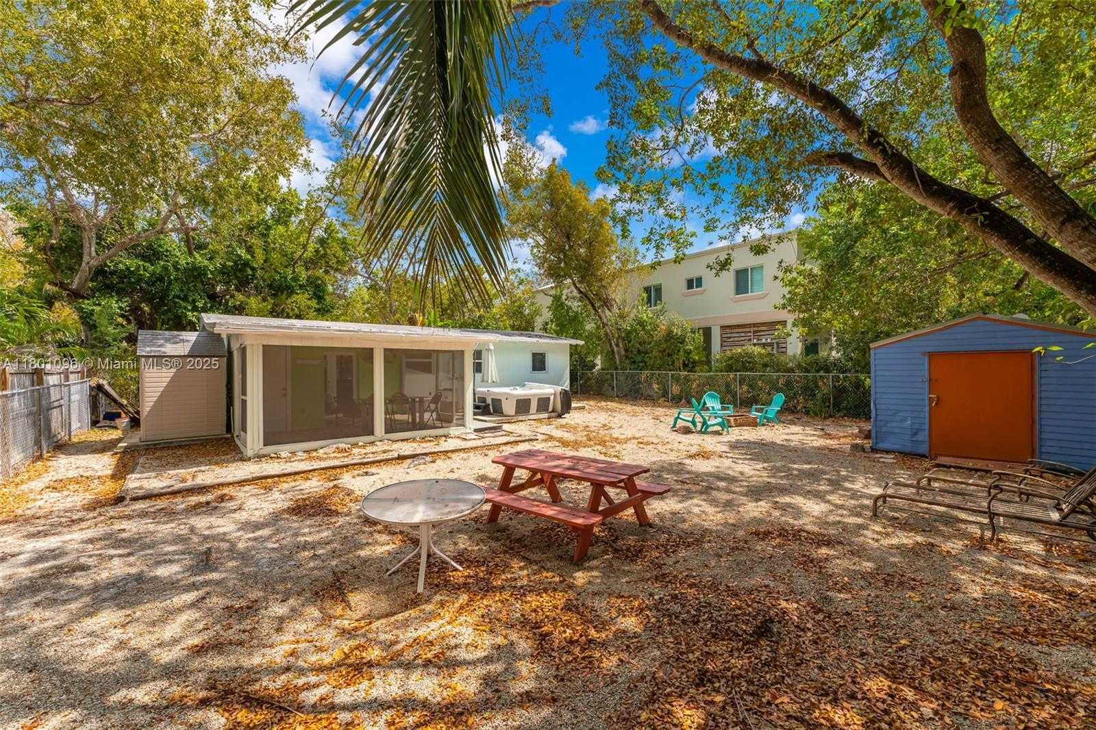 Small Image of 7 CORAL DR, Key Largo Number 19
