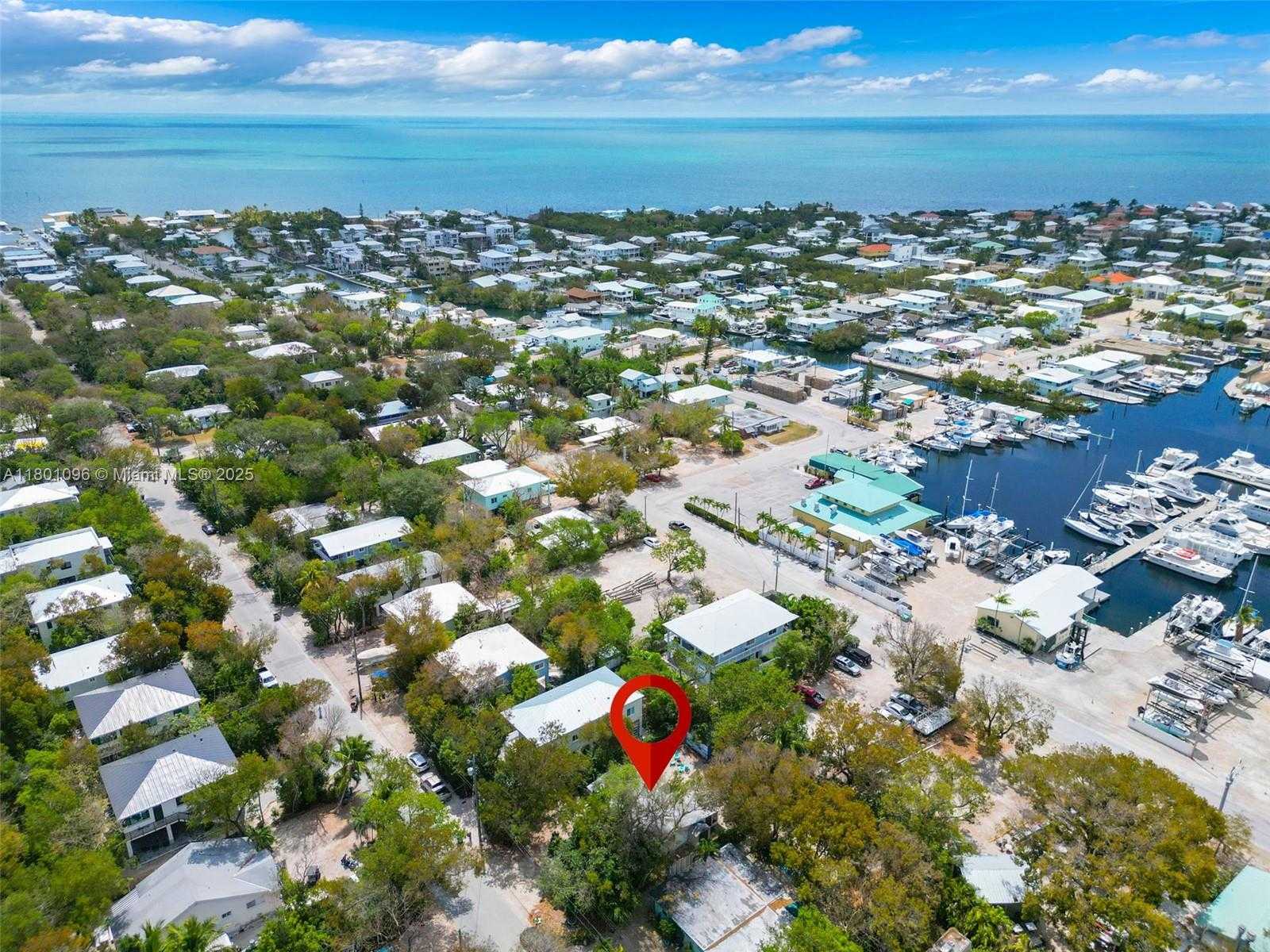 Small Image of 7 CORAL DR, Key Largo Number 25