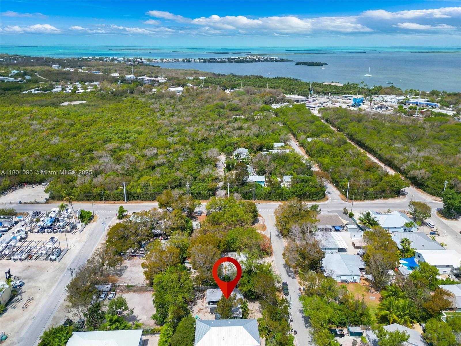 Small Image of 7 CORAL DR, Key Largo Number 31