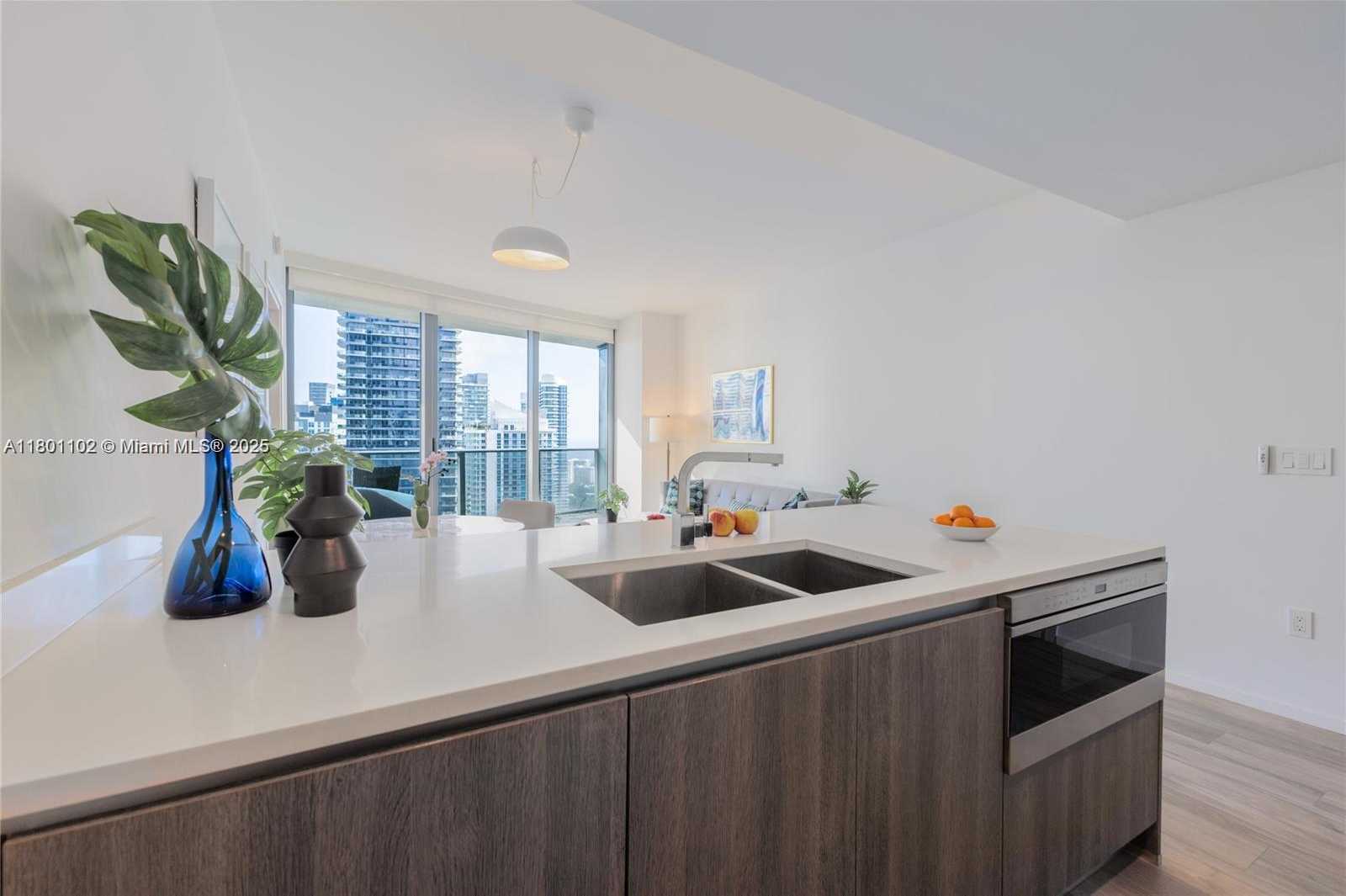 Small Image of 801 SOUTH MIAMI #4103, Miami Number 9