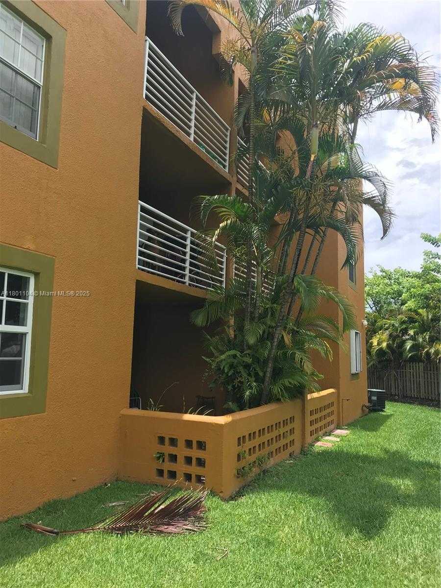 Small Image of 9731 NORTH FONTAINEBLEAU BLVD #F110, Miami Number 13