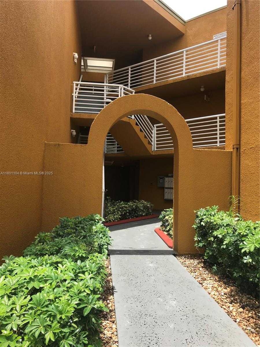 Small Image of 9731 NORTH FONTAINEBLEAU BLVD #F110, Miami Number 16