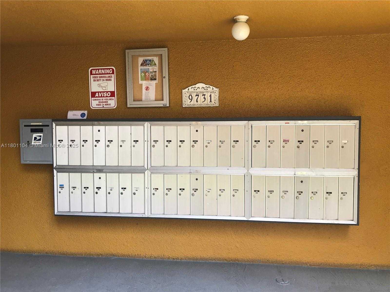 Small Image of 9731 NORTH FONTAINEBLEAU BLVD #F110, Miami Number 17