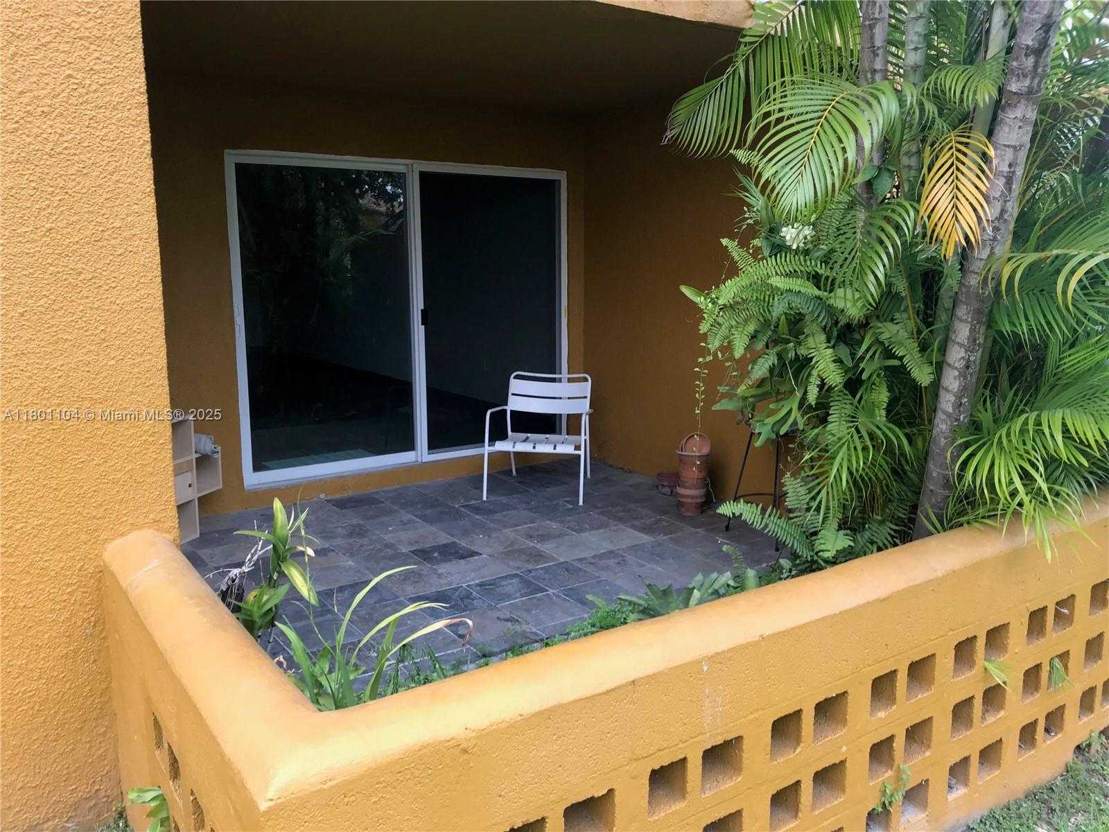 Small Image of 9731 NORTH FONTAINEBLEAU BLVD #F110, Miami Number 27