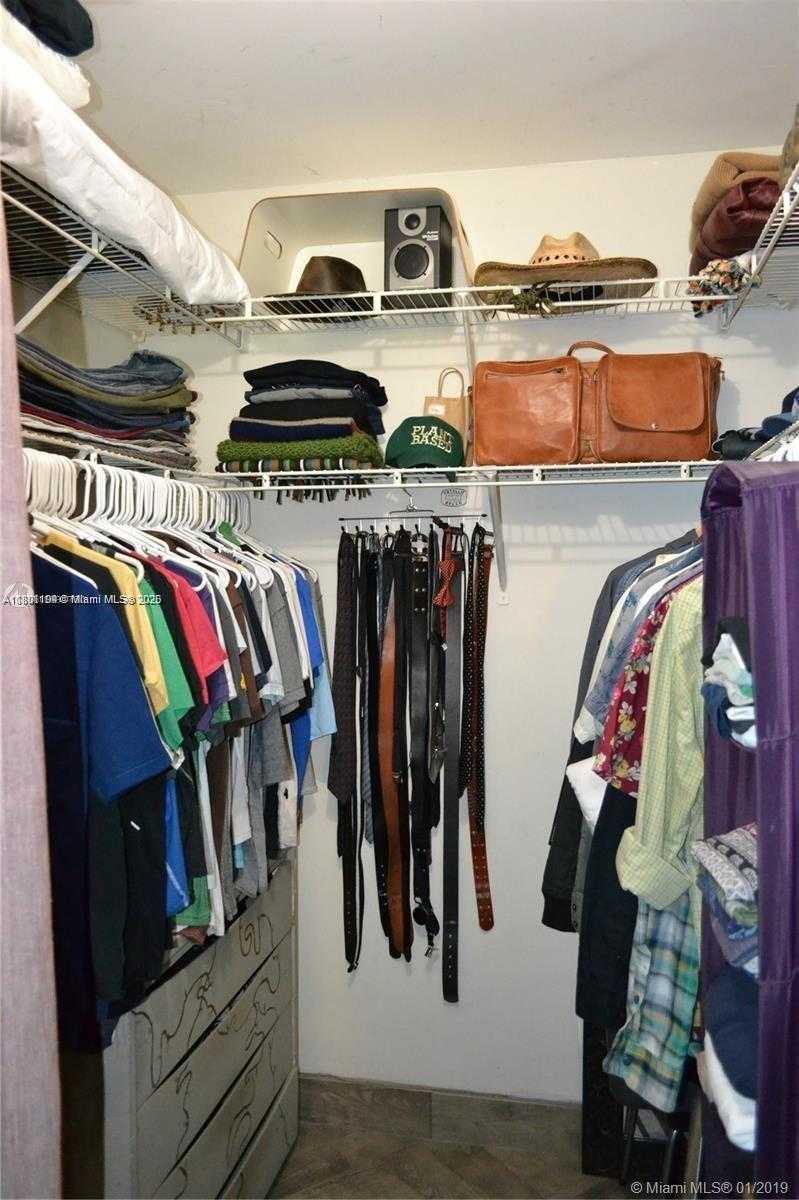Small Image of 9731 NORTH FONTAINEBLEAU BLVD #F110, Miami Number 7