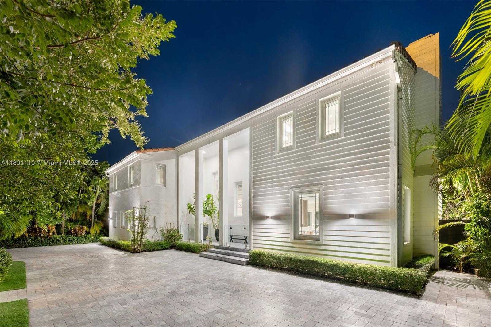 Small Image of 4469 ALTON RD, Miami Beach Number 37