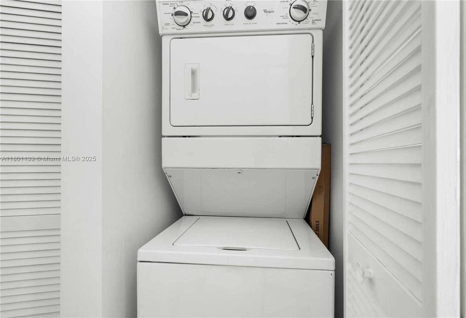 Small Image of 244 BISCAYNE BLVD #350, Miami Number 13