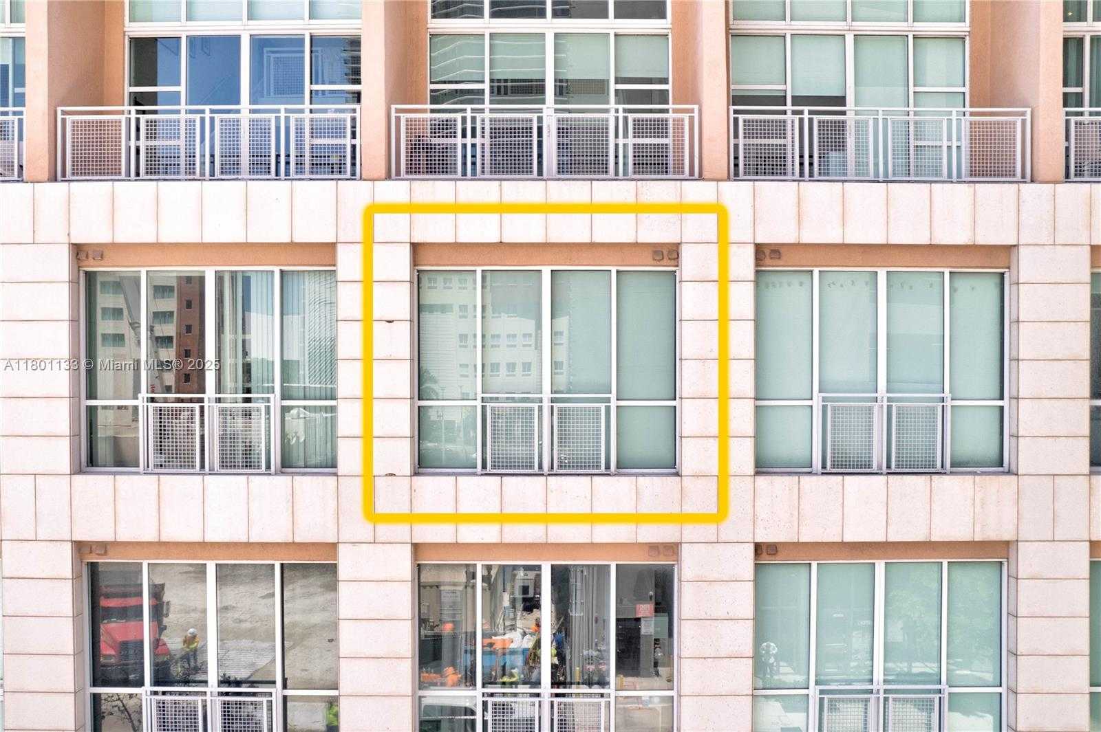 Small Image of 244 BISCAYNE BLVD #350, Miami Number 19
