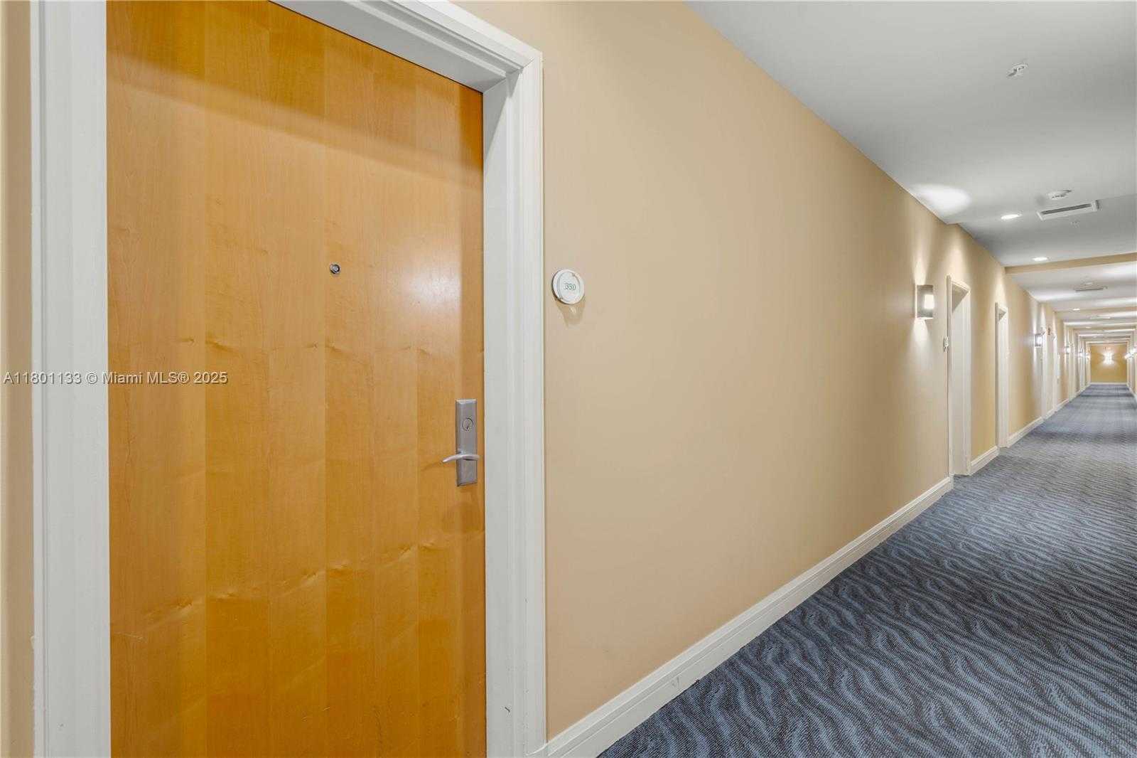 Small Image of 244 BISCAYNE BLVD #350, Miami Number 7