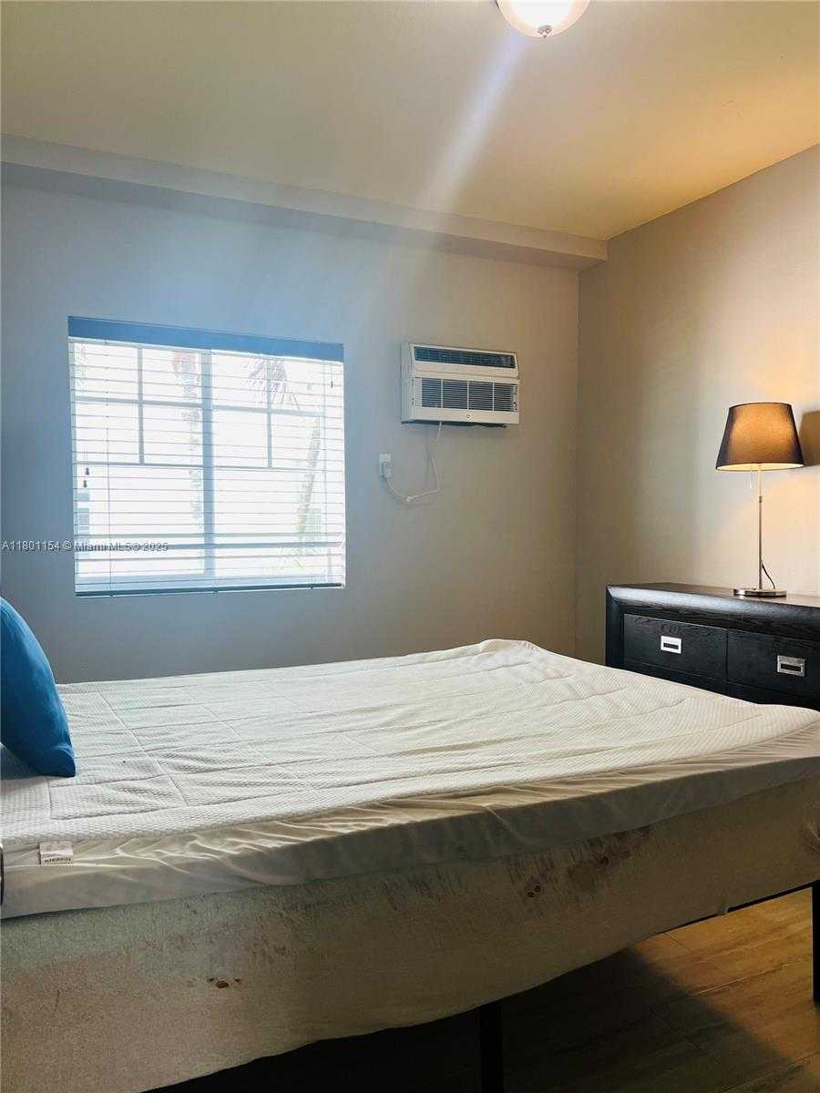 Small Image of 1330 PENNSYLVANIA AVE #212, Miami Beach Number 10