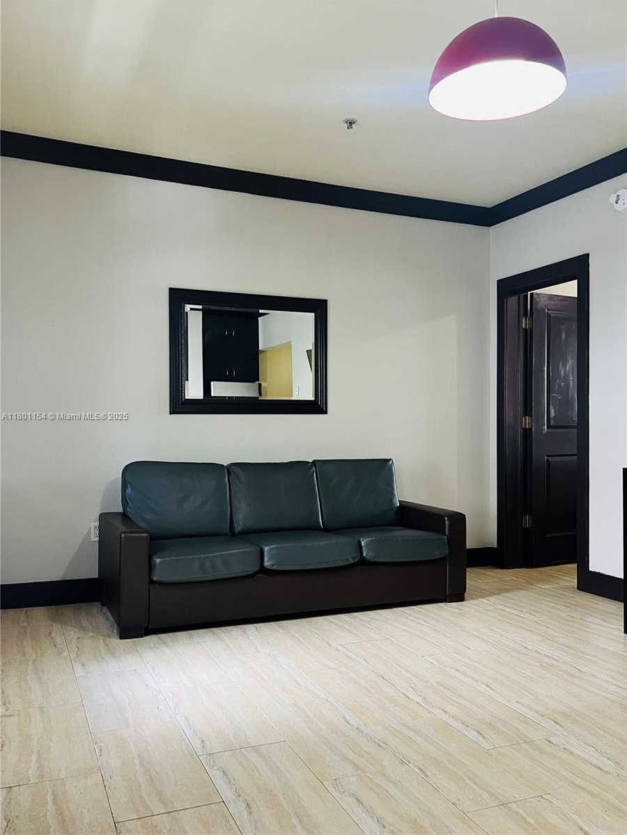 Small Image of 1330 PENNSYLVANIA AVE #212, Miami Beach Number 5