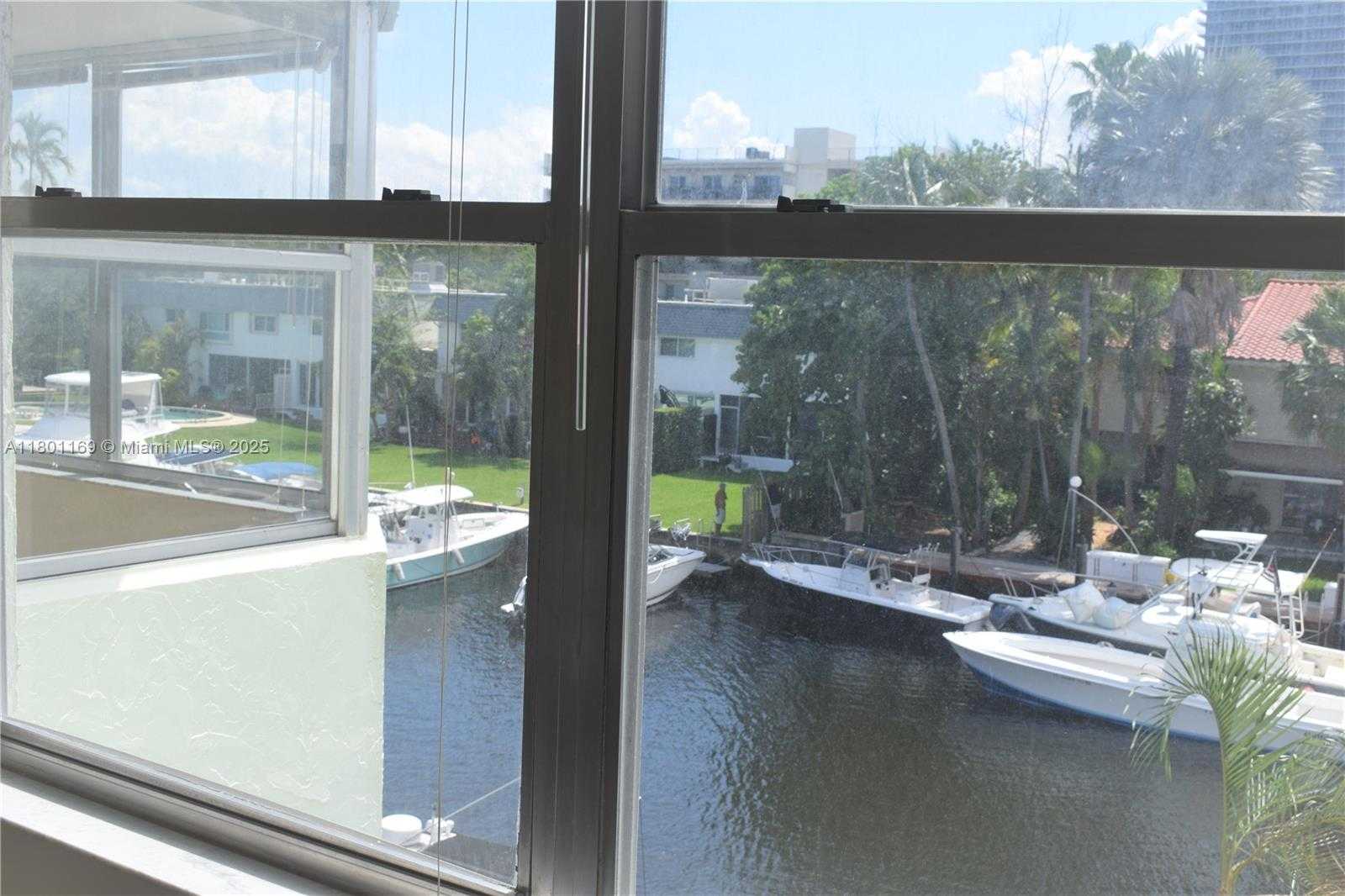 Small Image of 16565 NORTH EAST 26TH AVE #3F, North Miami Beach Number 16