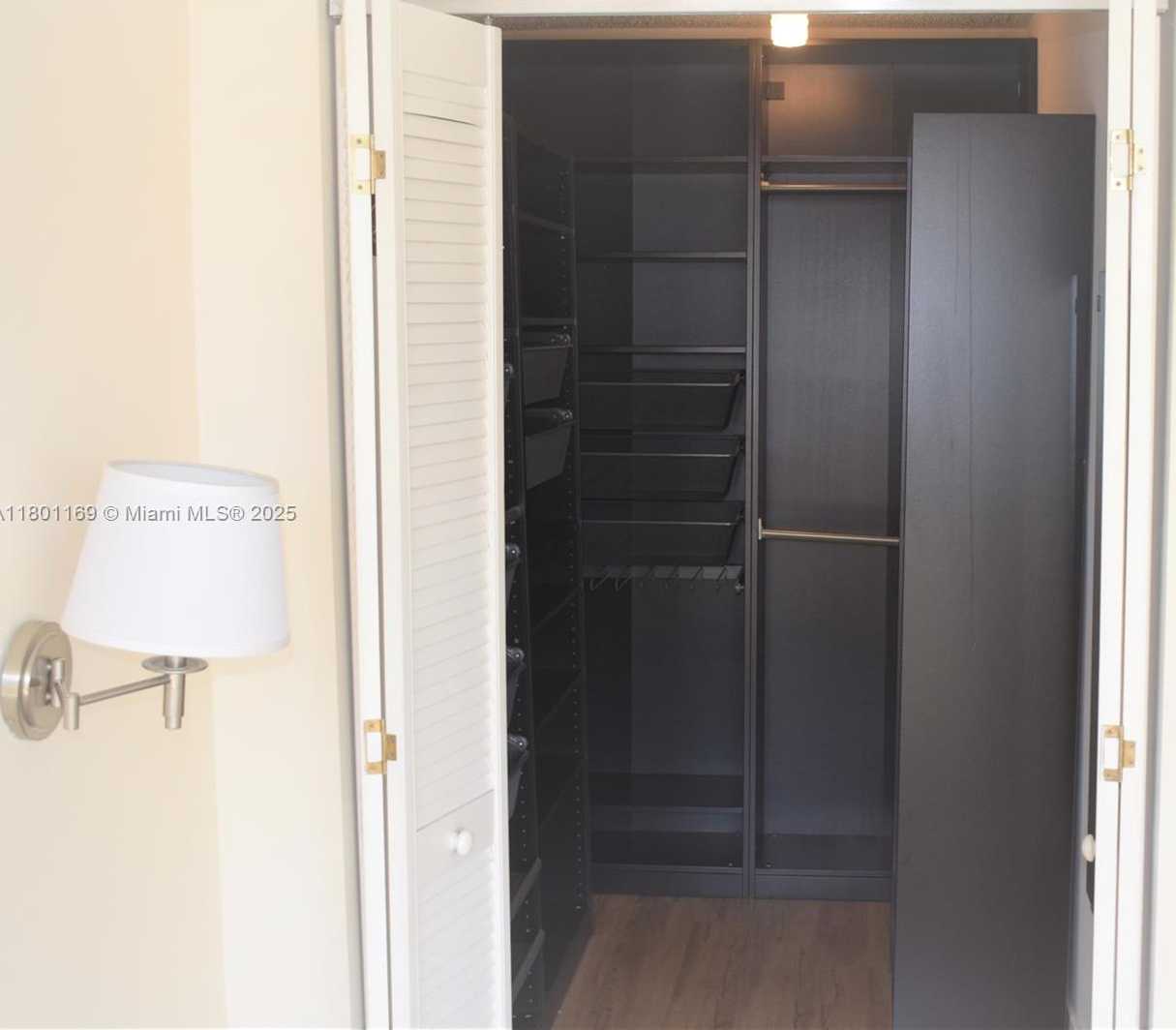 Small Image of 16565 NORTH EAST 26TH AVE #3F, North Miami Beach Number 19