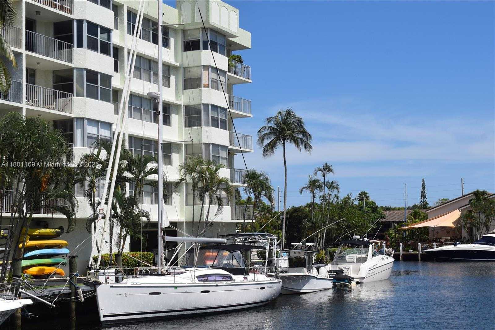 Small Image of 16565 NORTH EAST 26TH AVE #3F, North Miami Beach Number 2
