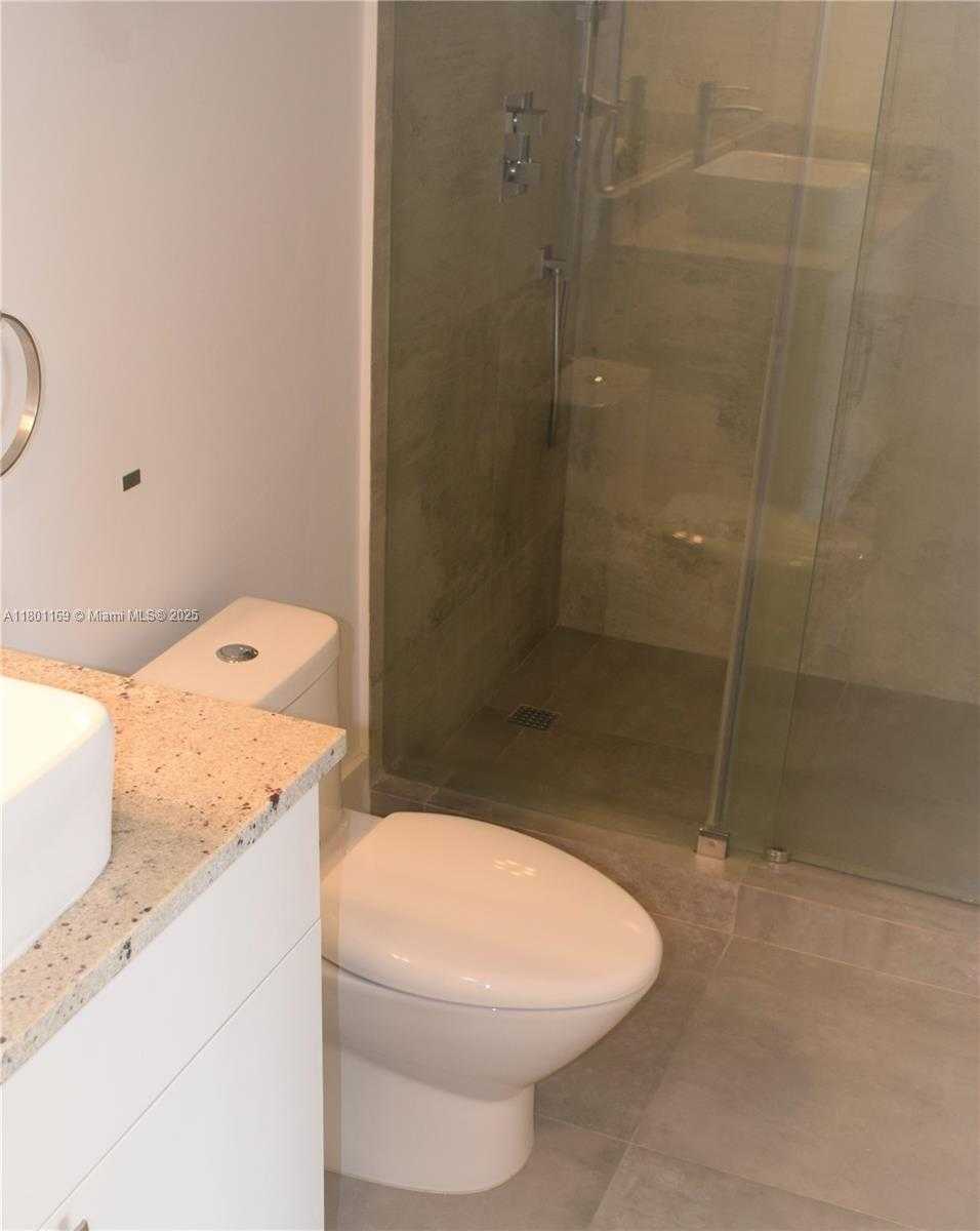 Small Image of 16565 NORTH EAST 26TH AVE #3F, North Miami Beach Number 22