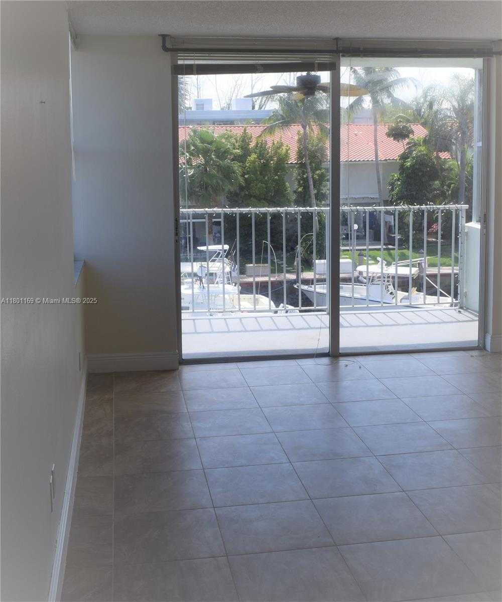 Small Image of 16565 NORTH EAST 26TH AVE #3F, North Miami Beach Number 5