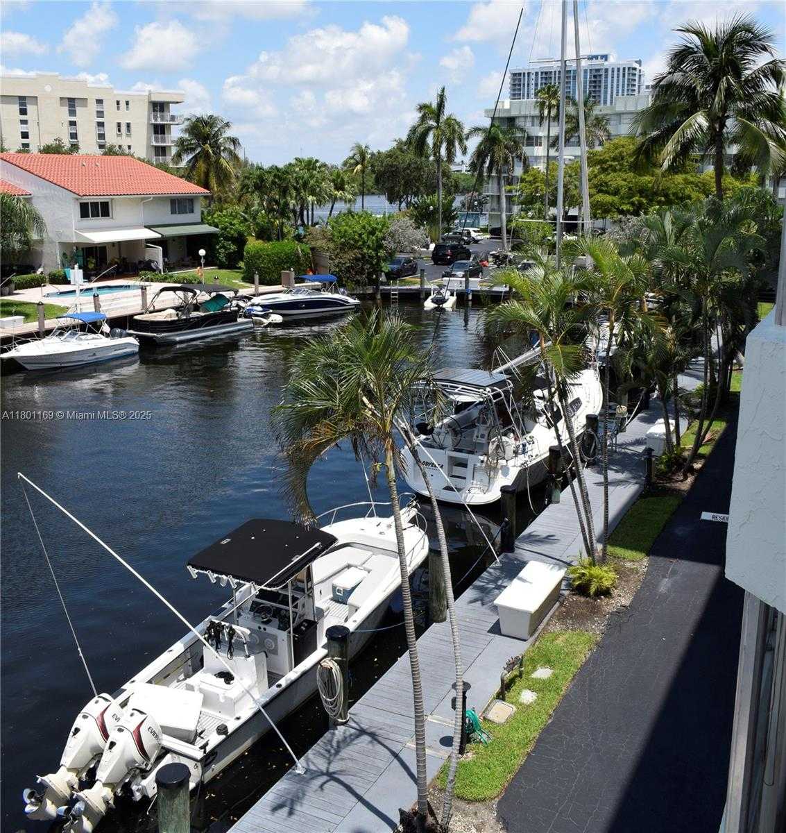 Small Image of 16565 NORTH EAST 26TH AVE #3F, North Miami Beach Number 7