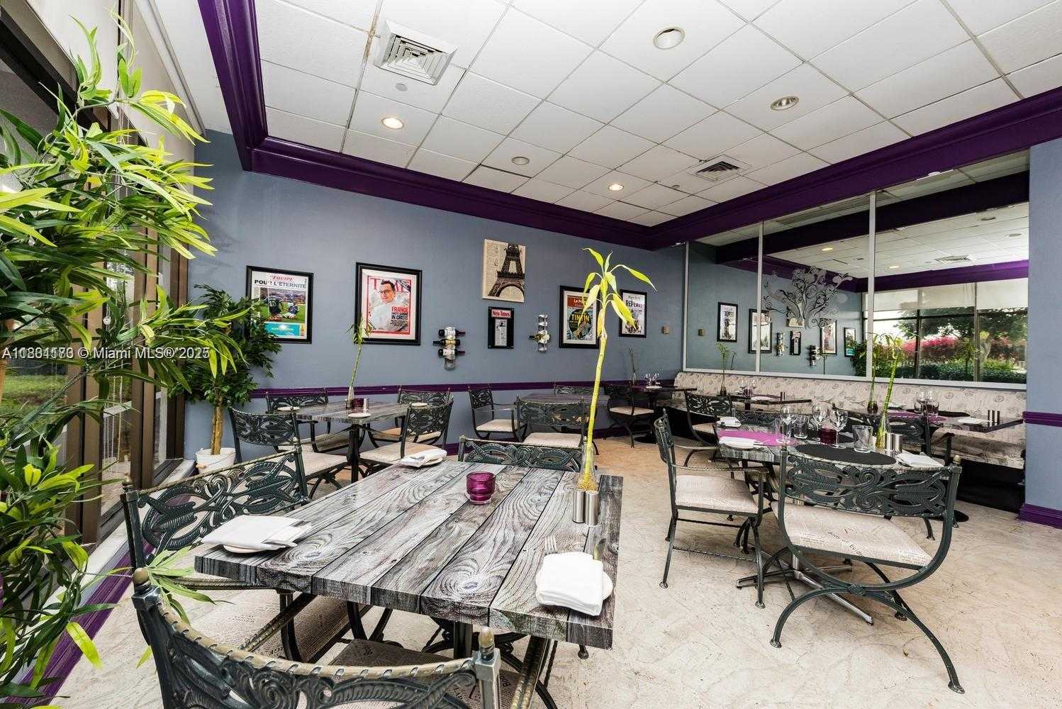 Small Image of 5700 COLLINS AVE #7B, Miami Beach Number 12