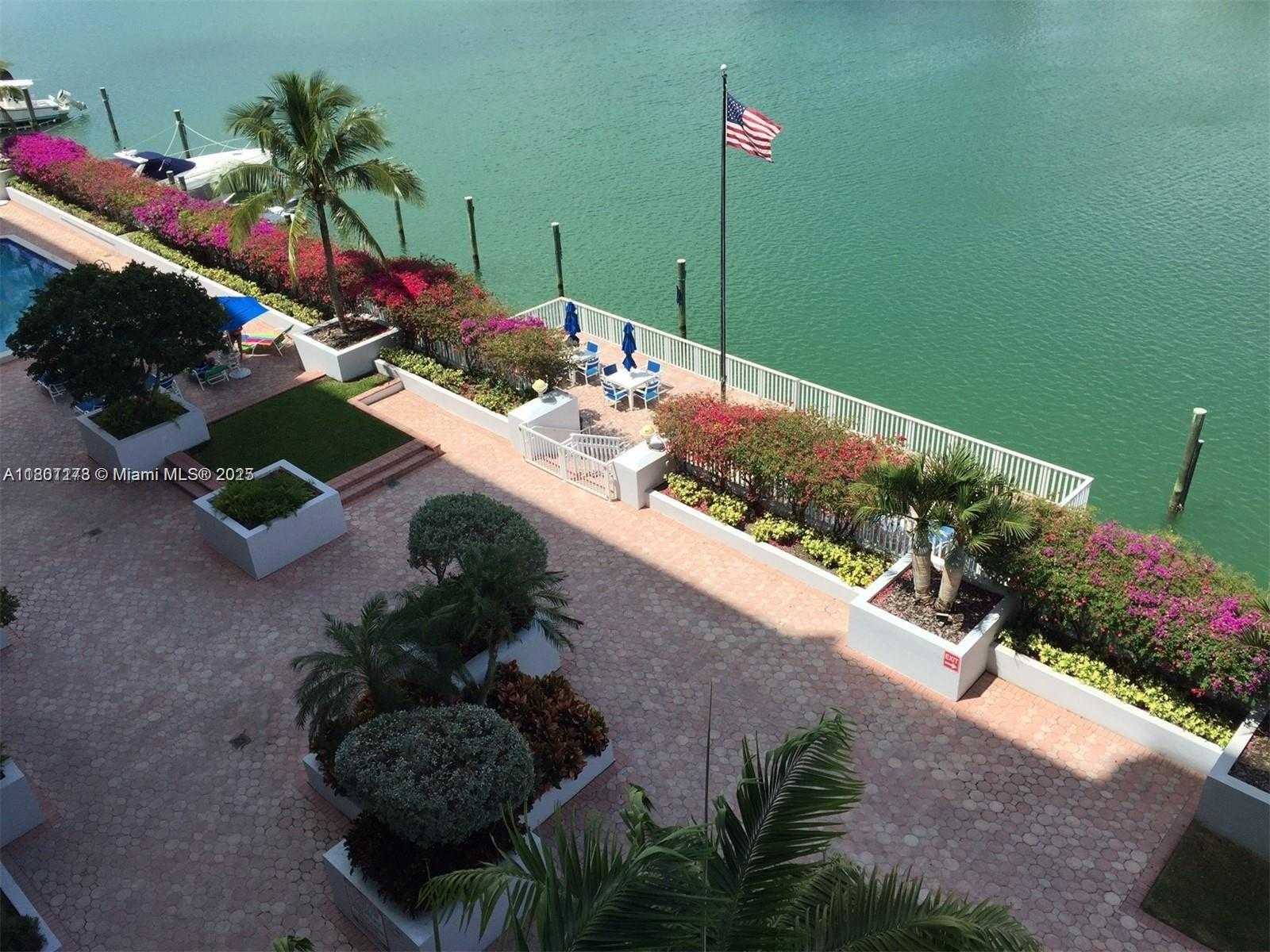 Small Image of 5700 COLLINS AVE #7B, Miami Beach Number 13