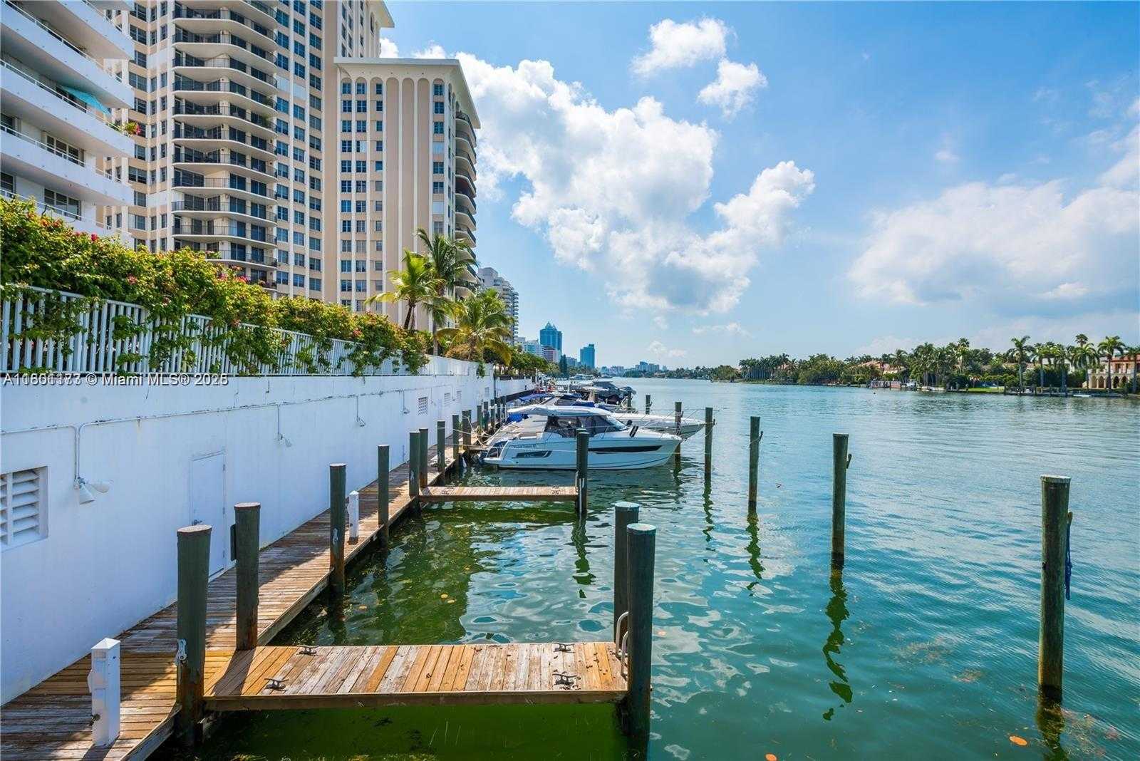 Small Image of 5700 COLLINS AVE #7B, Miami Beach Number 4
