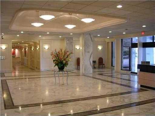 Small Image of 5700 COLLINS AVE #7B, Miami Beach Number 6
