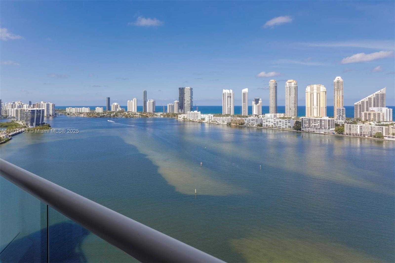 Small Image of 2600 ISLAND BLVD #2603, Aventura Number 28