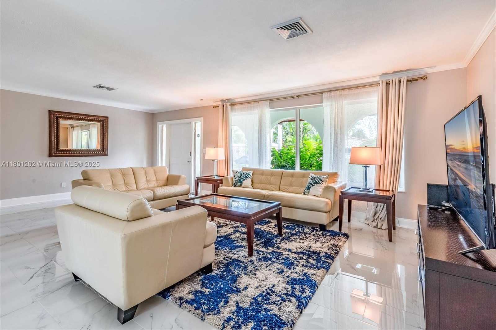 Small Image of 325 ISLE OF CAPRI DR, Fort Lauderdale Number 10