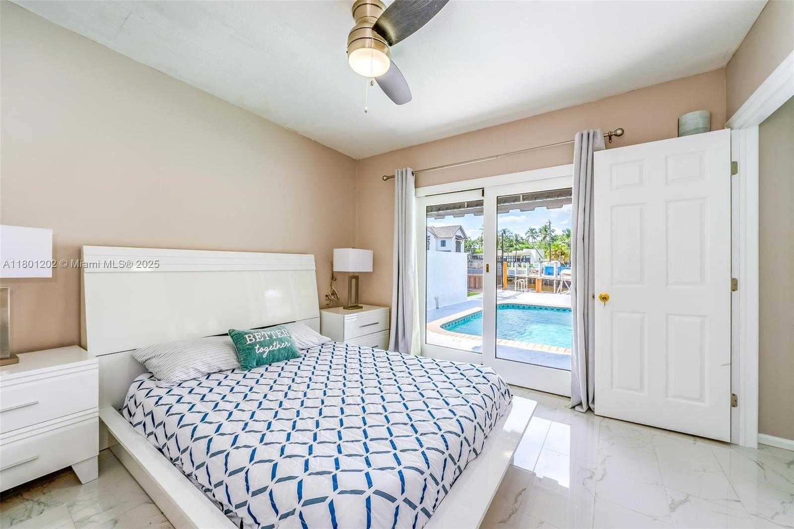 Small Image of 325 ISLE OF CAPRI DR, Fort Lauderdale Number 25