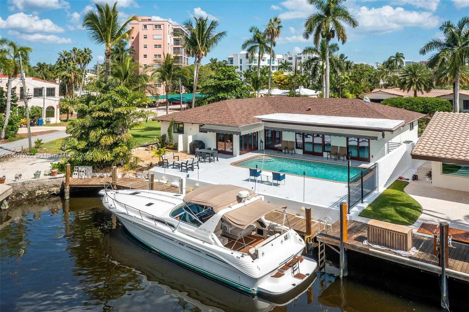 Small Image of 325 ISLE OF CAPRI DR, Fort Lauderdale Number 35