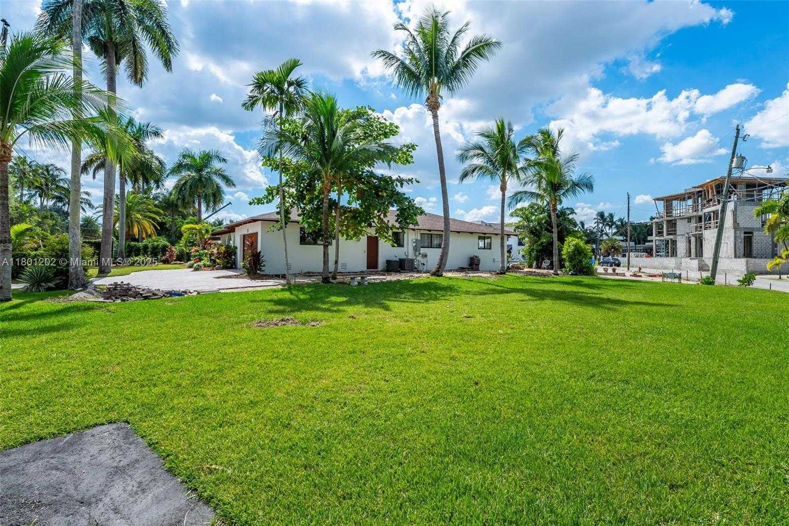 Small Image of 325 ISLE OF CAPRI DR, Fort Lauderdale Number 4