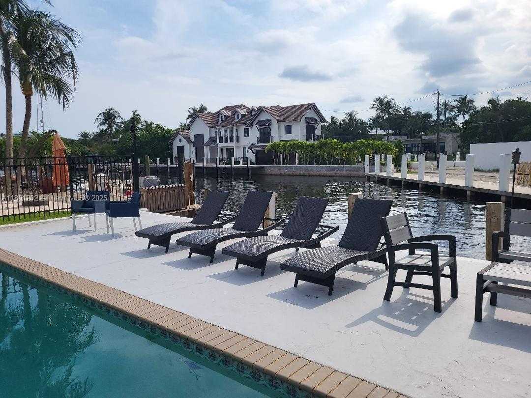 Small Image of 325 ISLE OF CAPRI DR, Fort Lauderdale Number 5