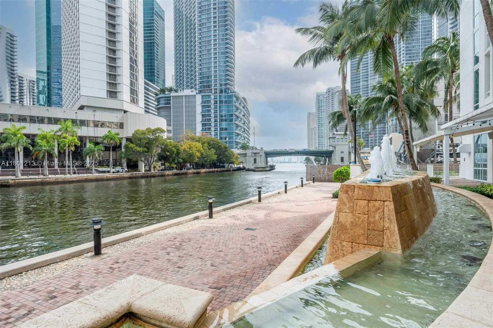 Small Image of 41 SOUTH EAST 5TH ST #1815, Miami Number 15