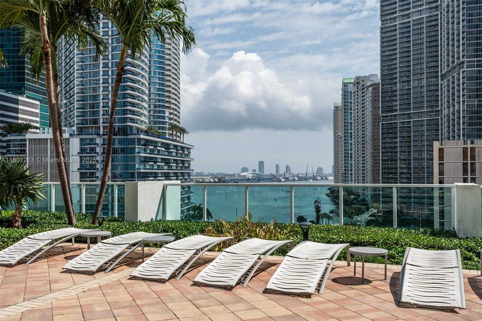 Small Image of 41 SOUTH EAST 5TH ST #1815, Miami Number 22