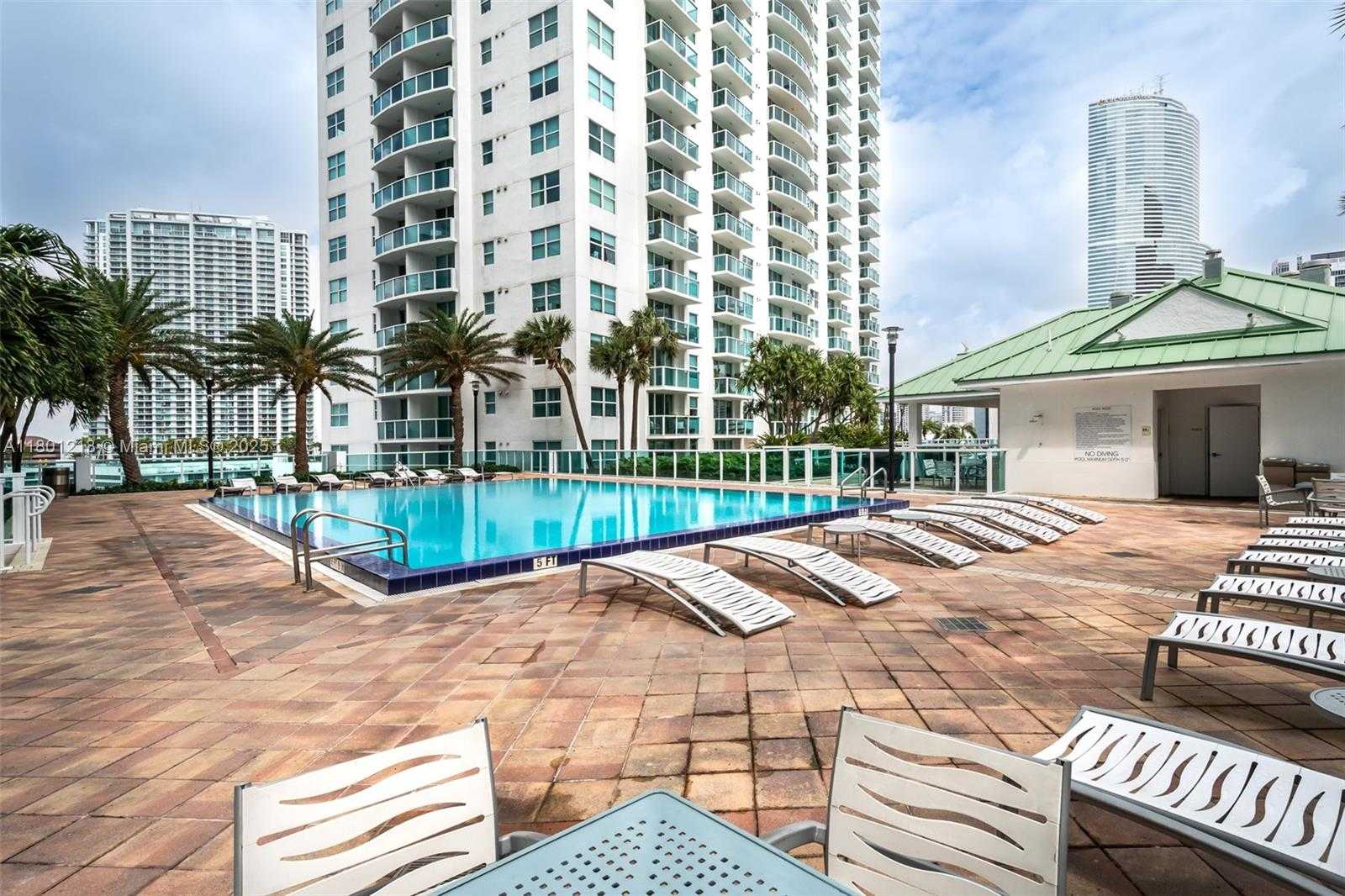 Small Image of 41 SOUTH EAST 5TH ST #1815, Miami Number 48