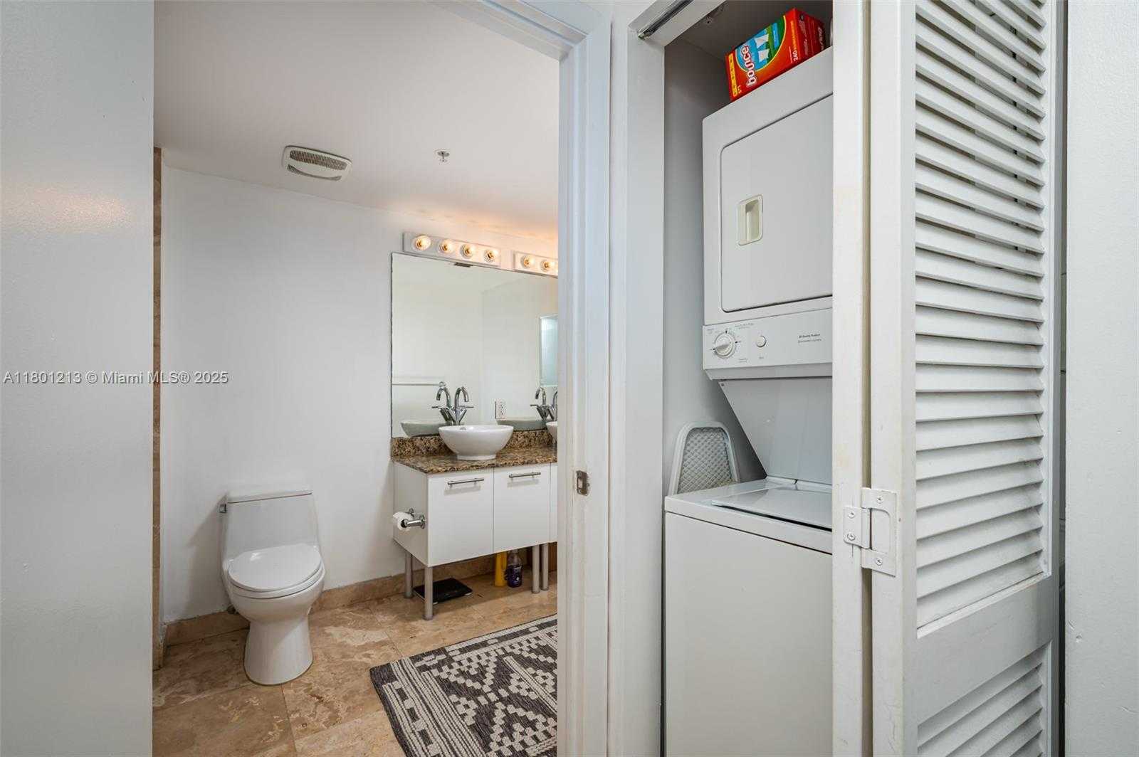 Small Image of 41 SOUTH EAST 5TH ST #1815, Miami Number 53