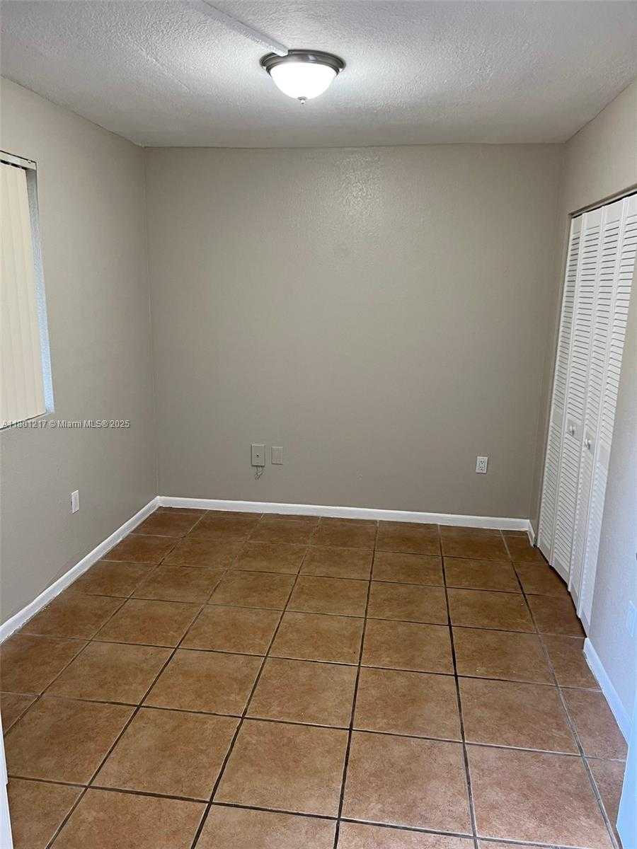 Small Image of 8215 SOUTH WEST 152ND AVE #G-204, Miami Number 5