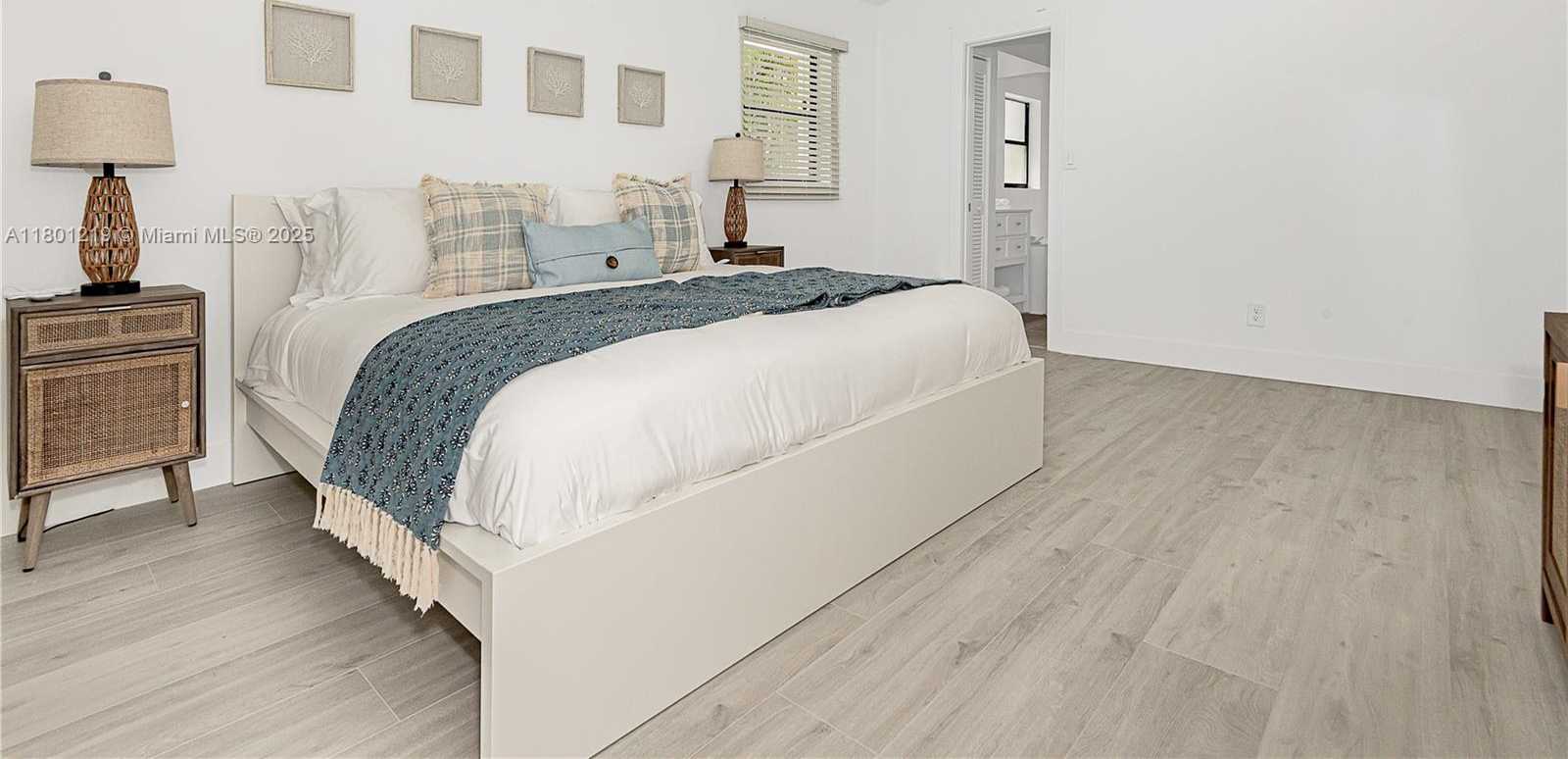 Small Image of 216 #1, Dania Beach Number 11