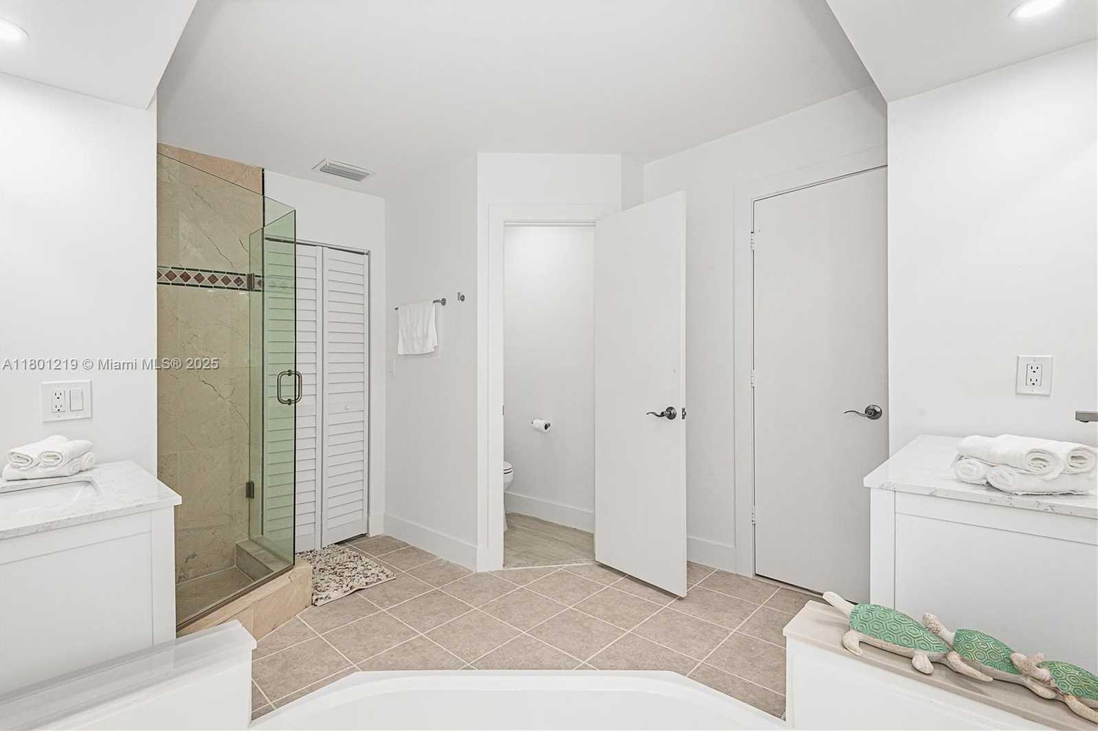Small Image of 216 #1, Dania Beach Number 15