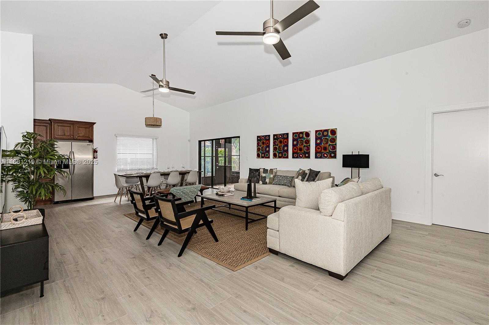 Small Image of 216 #1, Dania Beach Number 2