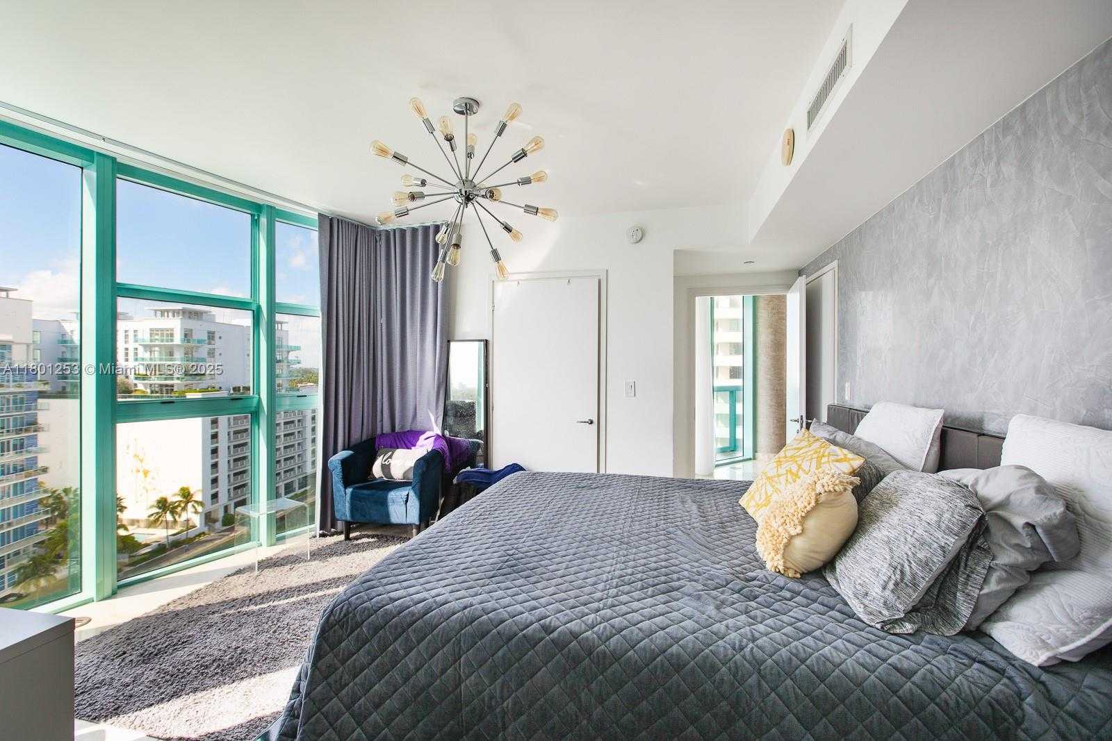 Small Image of 6000 INDIAN CREEK DR #12B, Miami Beach Number 11