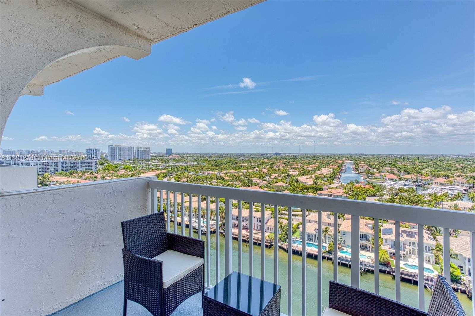 Small Image of 1500 SOUTH OCEAN DR #PHE, Hollywood Number 20