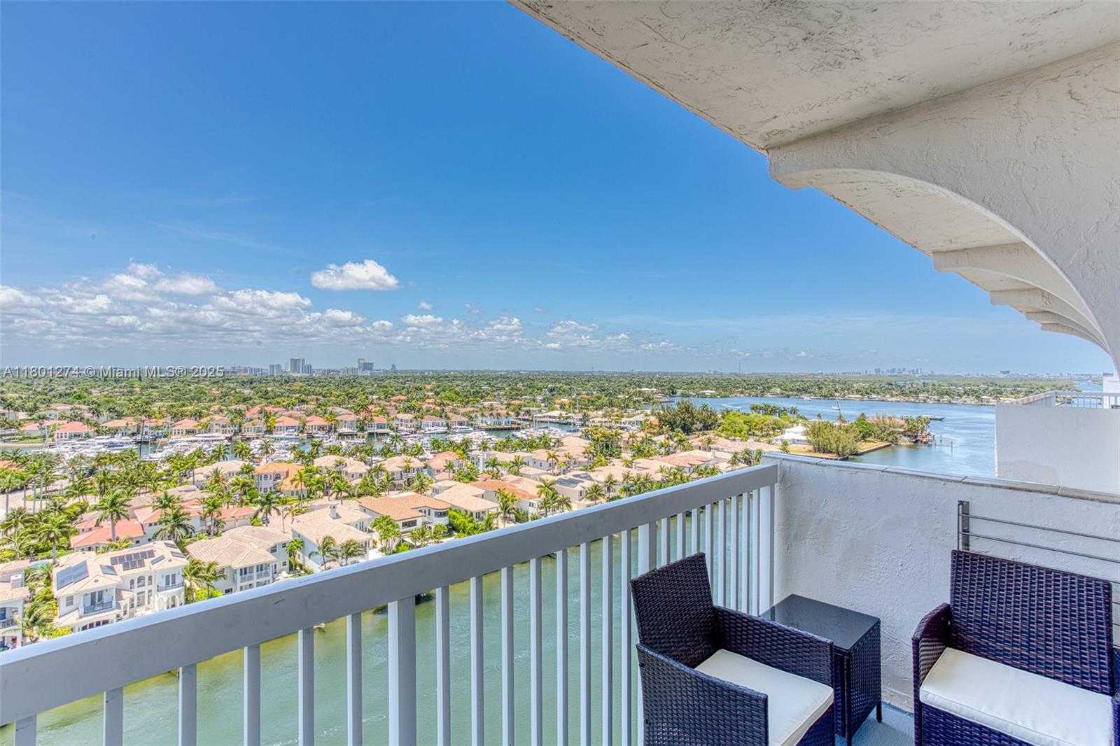 Small Image of 1500 SOUTH OCEAN DR #PHE, Hollywood Number 21