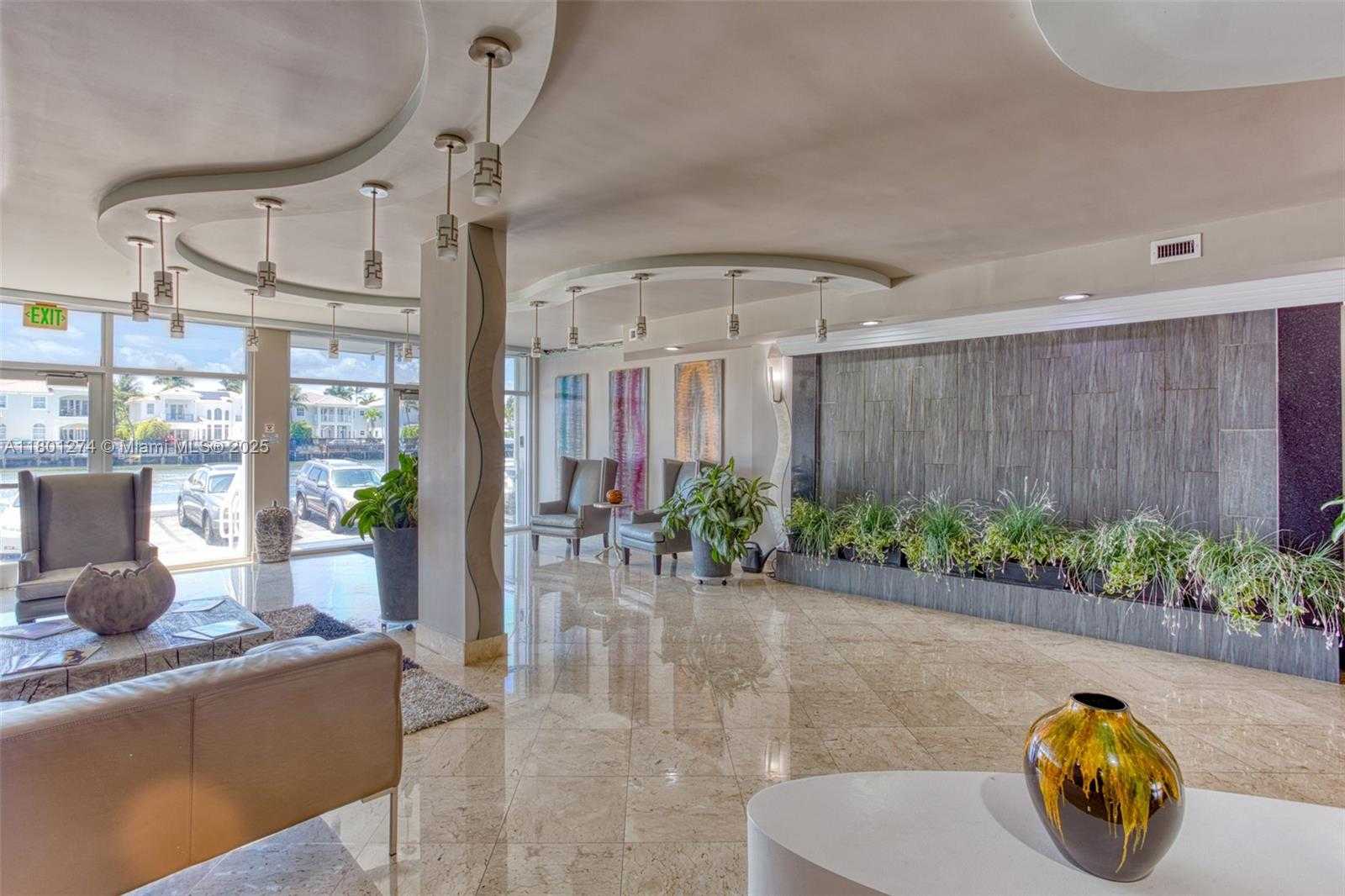 Small Image of 1500 SOUTH OCEAN DR #PHE, Hollywood Number 26
