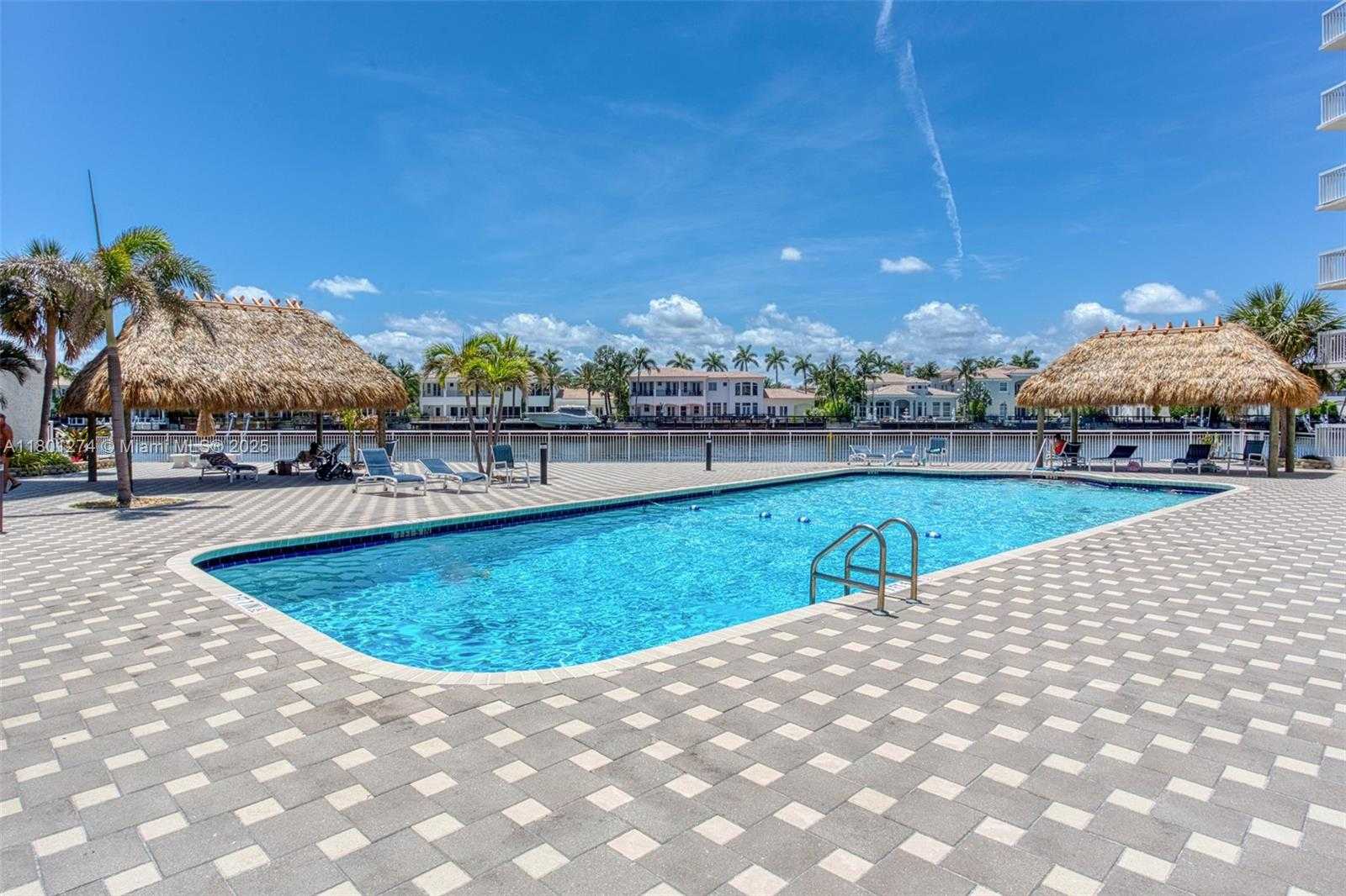 Small Image of 1500 SOUTH OCEAN DR #PHE, Hollywood Number 29