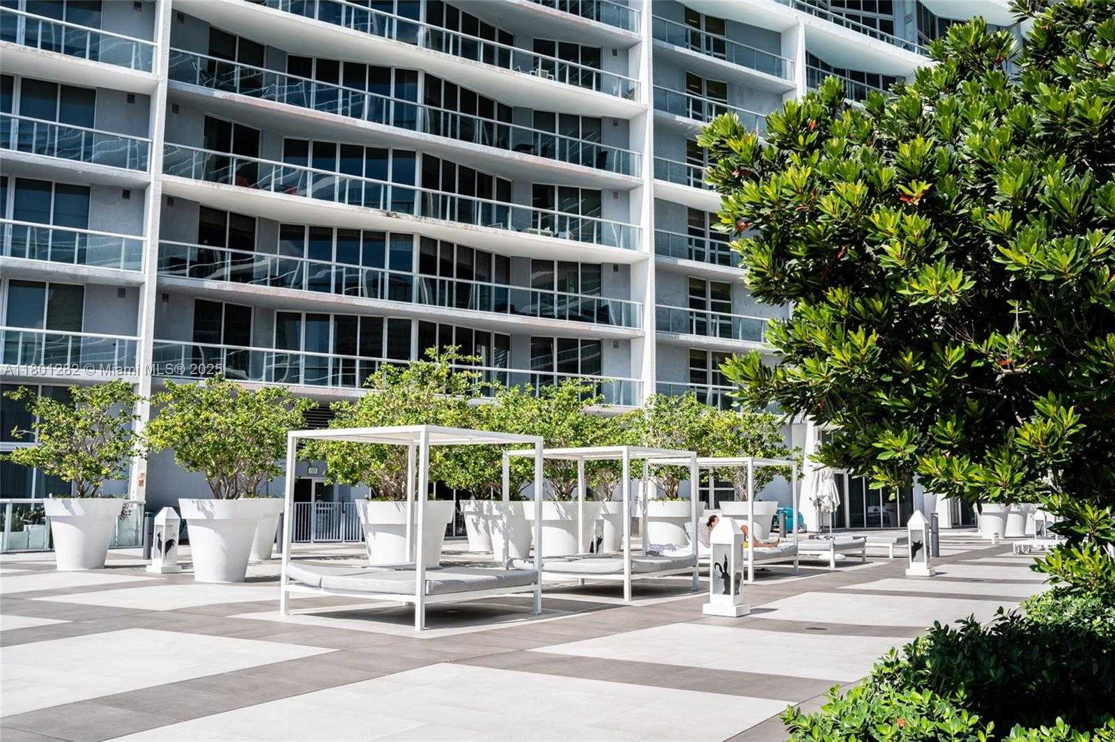 Small Image of 495 BRICKELL AVE #807, Miami Number 26