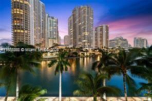 Small Image of 495 BRICKELL AVE #807, Miami Number 3